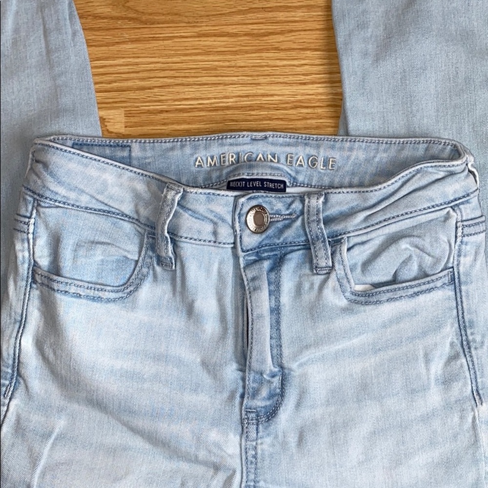 Women’s American eagle Size 4 Jeans